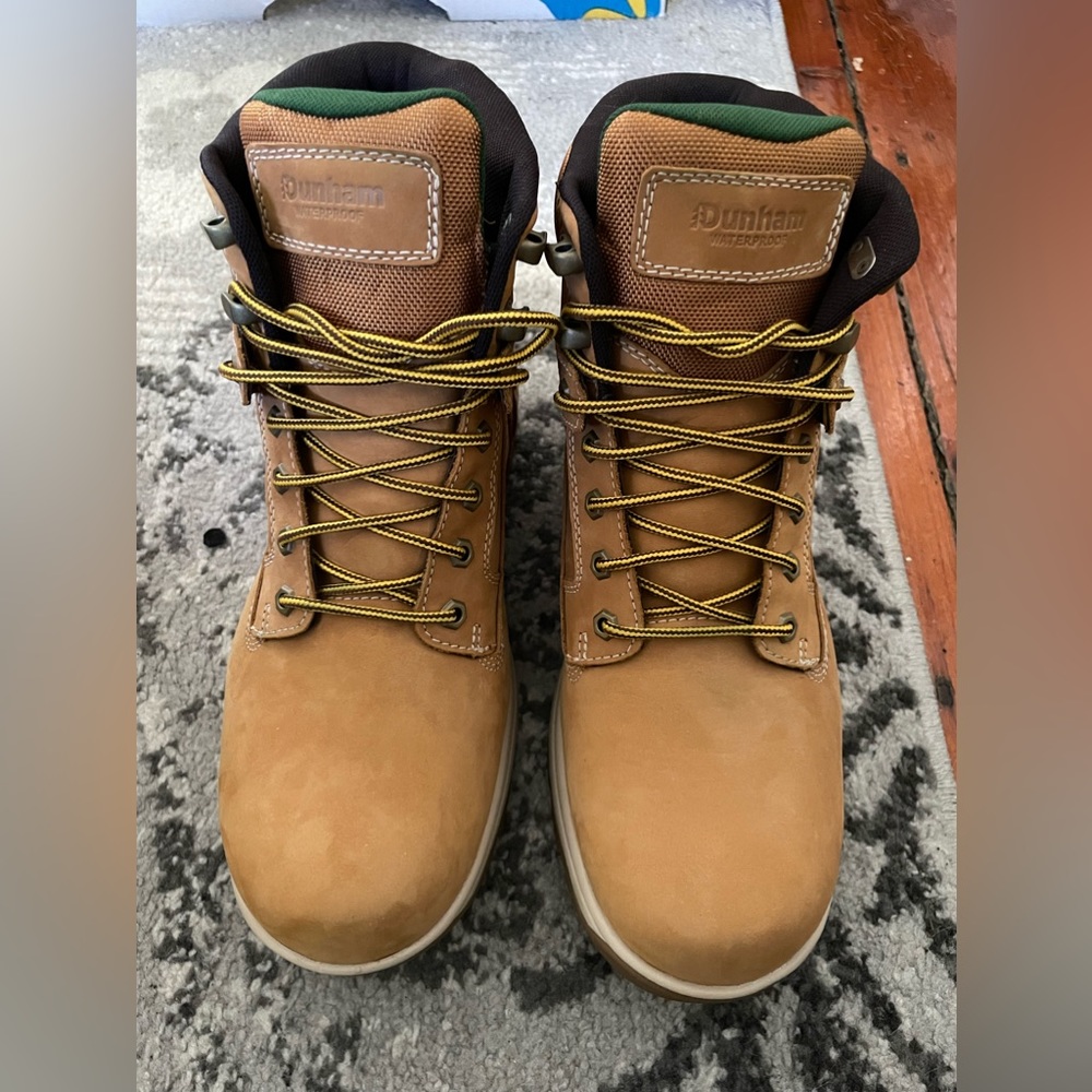 Dunham Men’s 8000Works 6 Inch Soft Toe Waterproof Work Boots Size 12